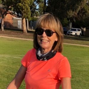 Meet your Posher, Elizabeth